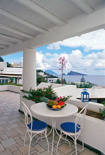 Hotel La Terrazza Panarea Dış mekan fotoğraf